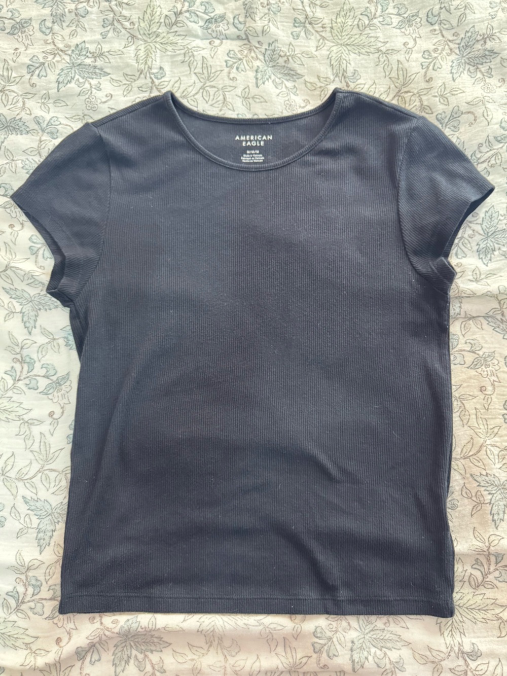 American Eagle Outfitters Black Ribbed Baby Tee